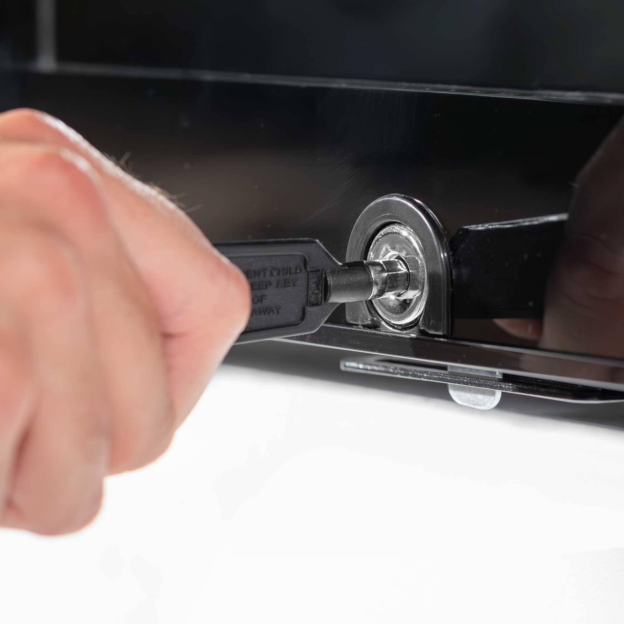 85L Under Counter Drinks/Beer & Wine Cooler Fridge with Light, Black - DH13