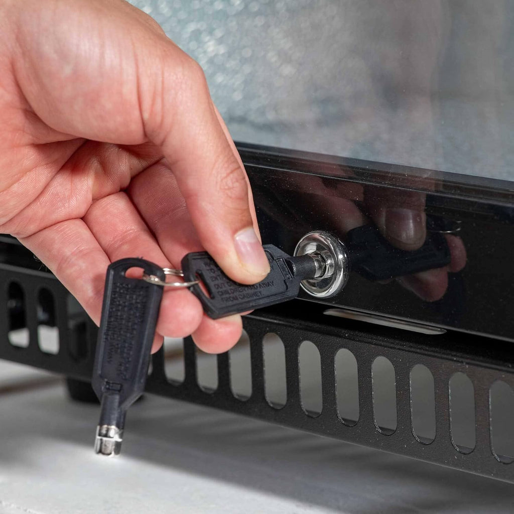 Back Bar Drinks Fridge with Hinged Double Door, 190L Capacity - DH272